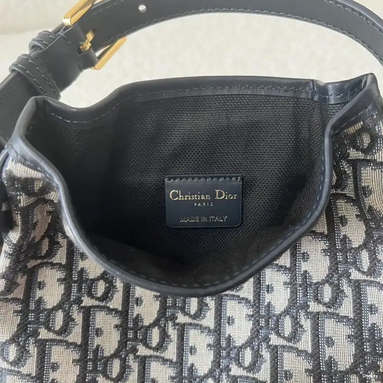 Dio 2306YZ0062 Bag 0708